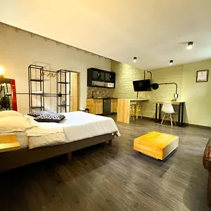  Apartamento Frn101 Cozy Loft Located In A Popular In Poblado Colombia